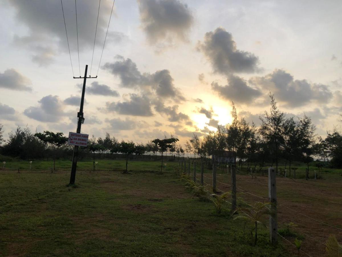 5 Mile Beach Resort Kumta Exterior photo